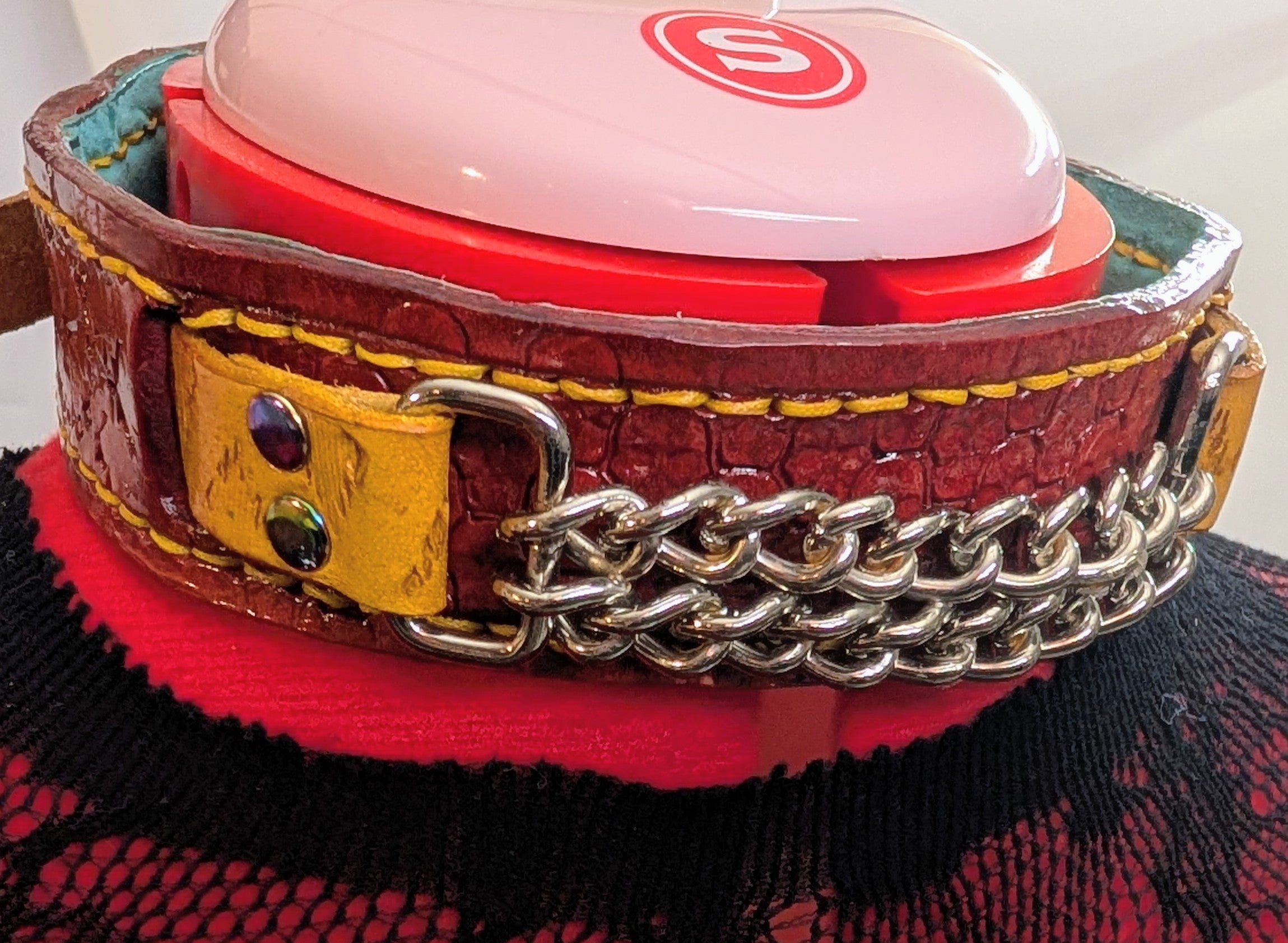 Straight cut Day Collar with locking buckle and chain decor. Red and Yellow