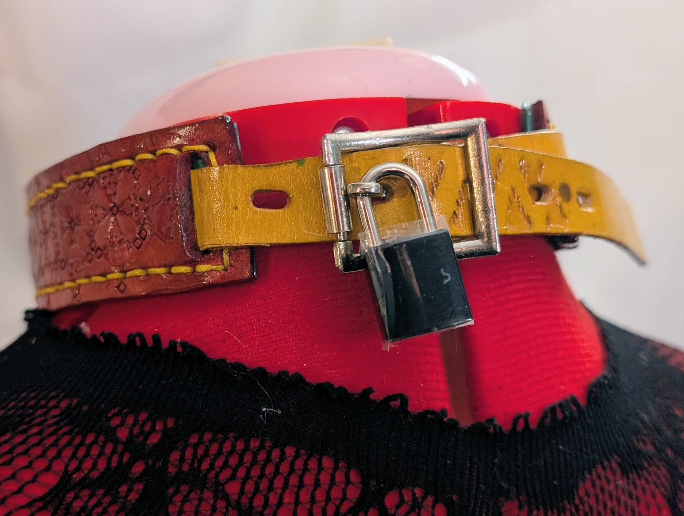 Straight cut Day Collar with locking buckle and chain decor. Red and Yellow
