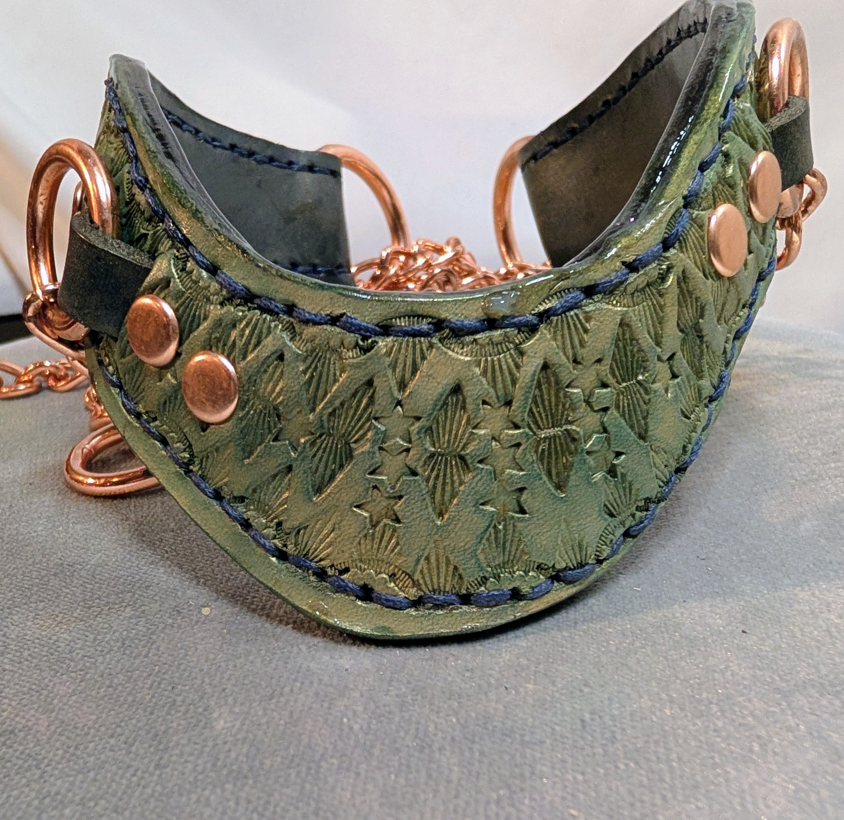 Metallic Green Crescent-cut working collar with "Choke-Her-Chain" closure